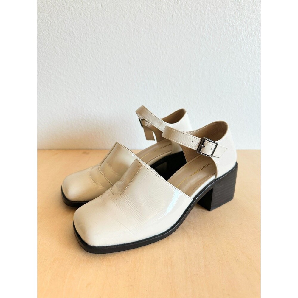 INTENTIONALLY BLANK Marty Mary Jane Patent Leather Cream Square Toe Women's 5 - Picture 2 of 10
